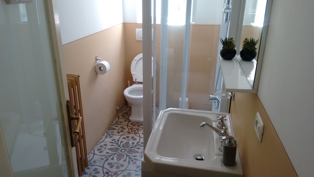 L'Aranceto Guest House