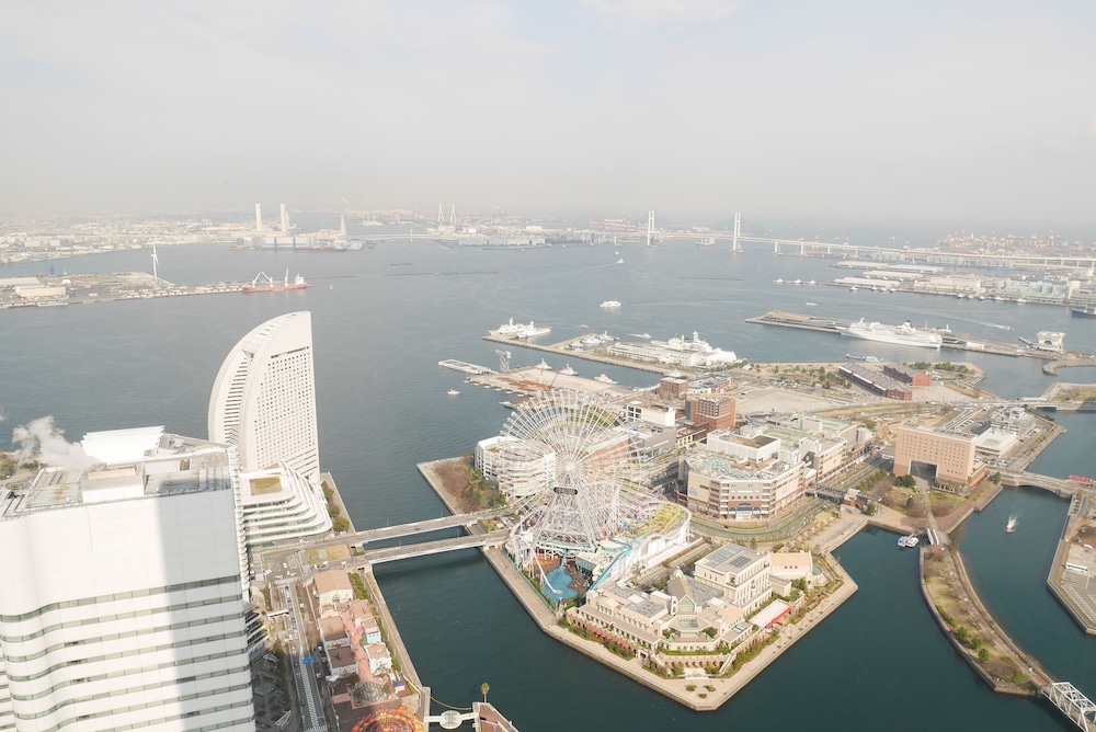 Yokohama Royal Park Hotel