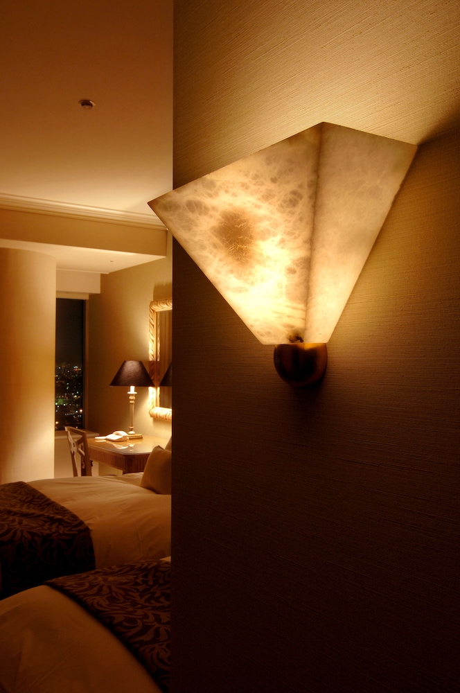 Yokohama Royal Park Hotel