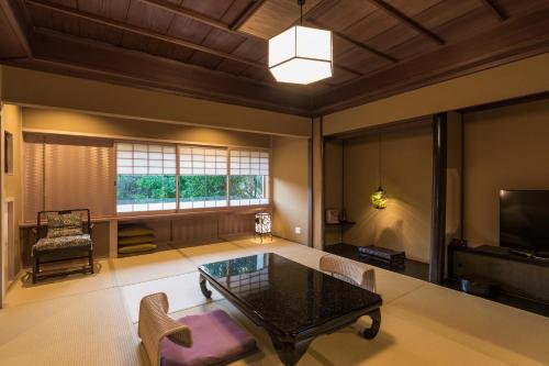 Kyoto Garden Ryokan Yachiyo