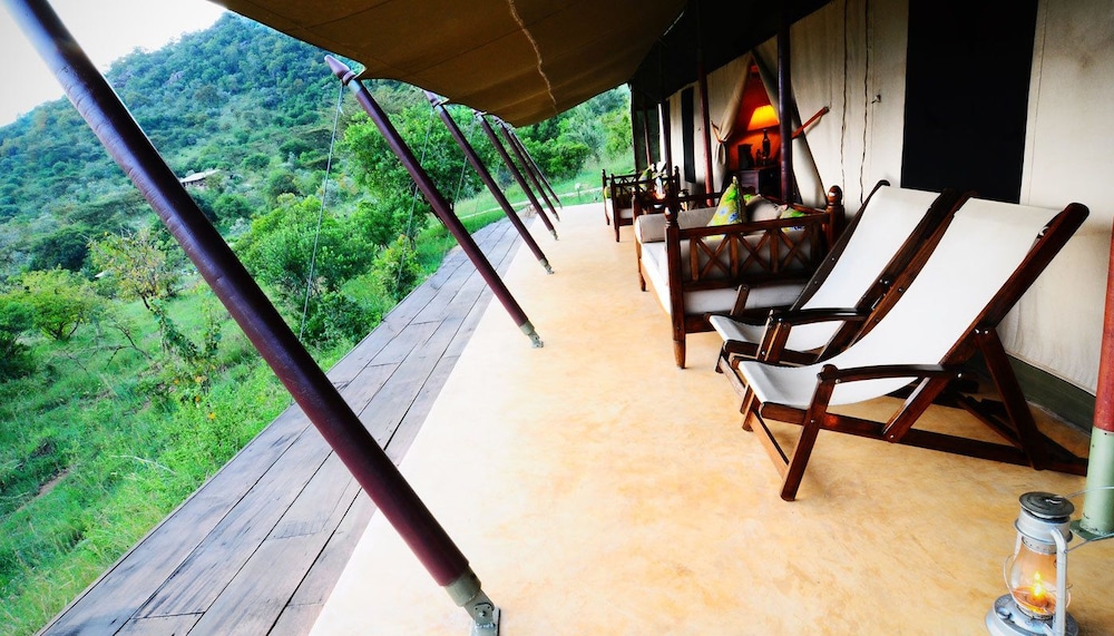 Entumoto Safari Camp