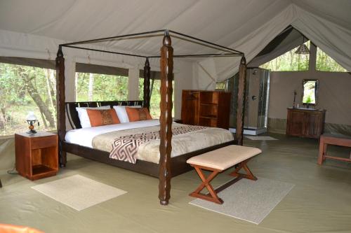 Mara River Camp
