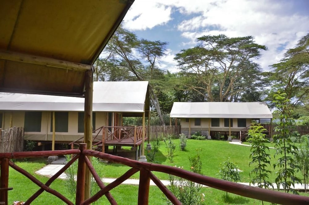 Lake Naivasha Crescent Camp