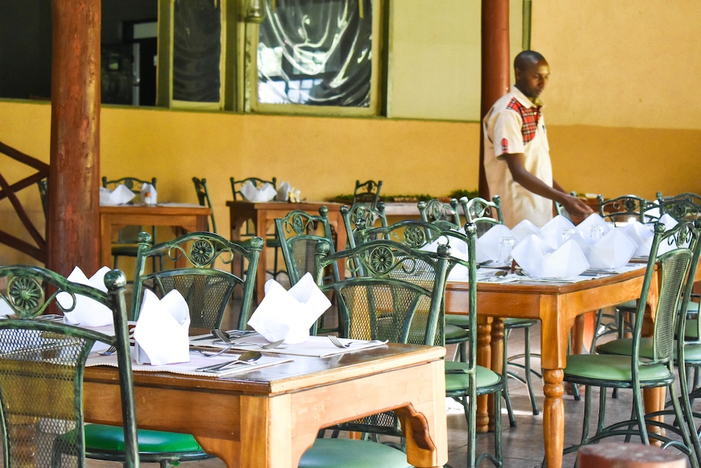 Lake Naivasha Crescent Camp