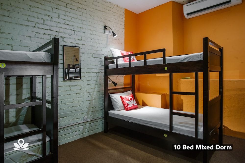 The Explorers Guesthouse and Hostel