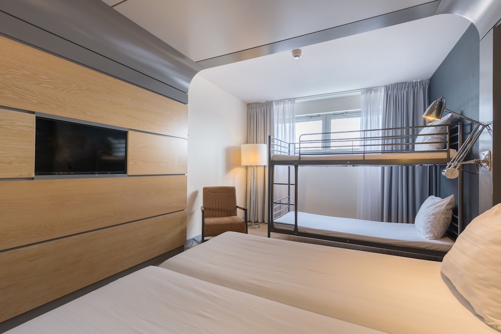 Leonardo Hotel Almere City Center