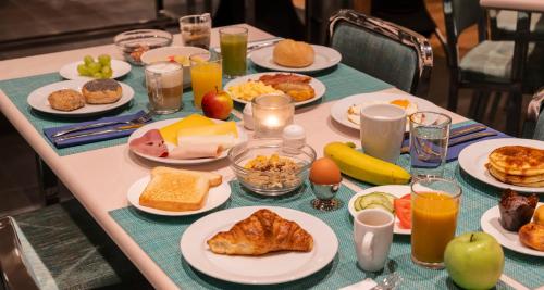 Plaza Premium Grand Winston