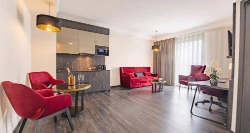 Plaza Premium Grand Winston