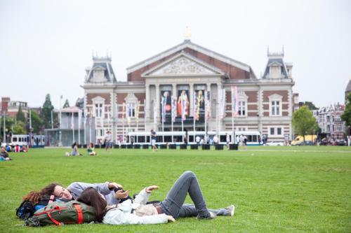 The Flying Pig Uptown Hostel