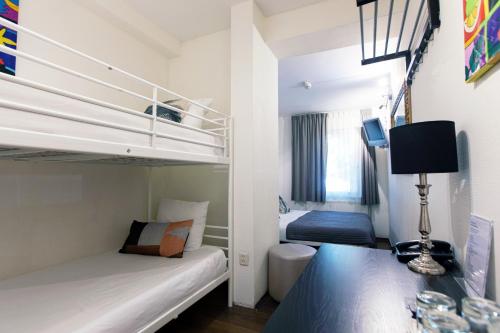 Quentin England Hotel