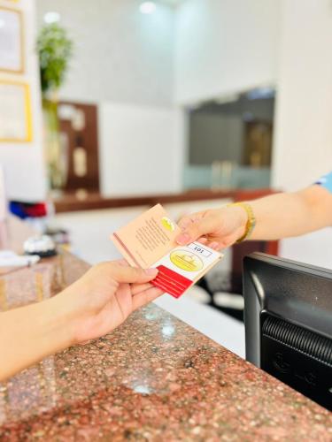 Al Ayjah Plaza Hotel