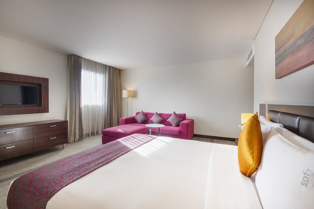 Holiday Inn Muscat Al Seeb