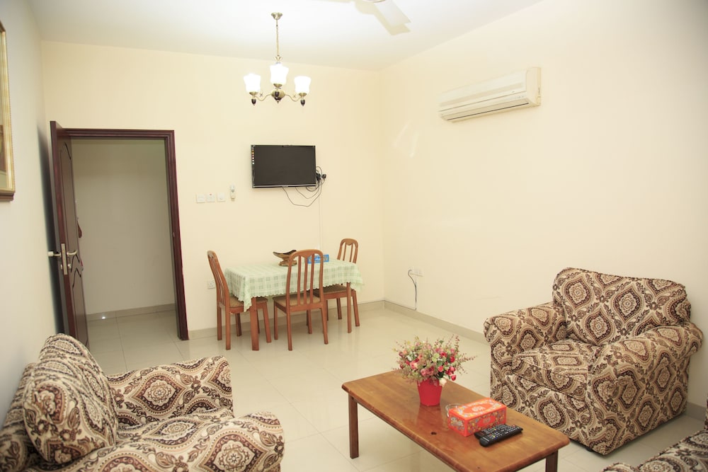 Gulf Hotel Apartment