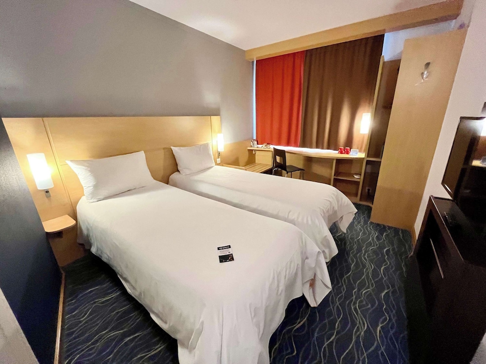 ibis Yaroslavl Center Hotel