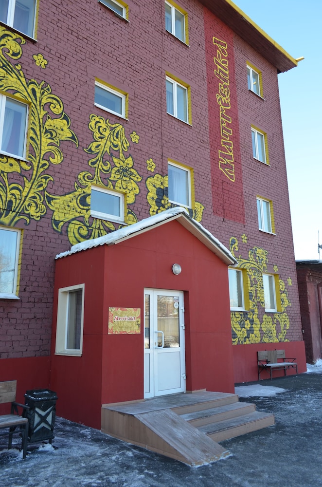 Matreshka Hotel