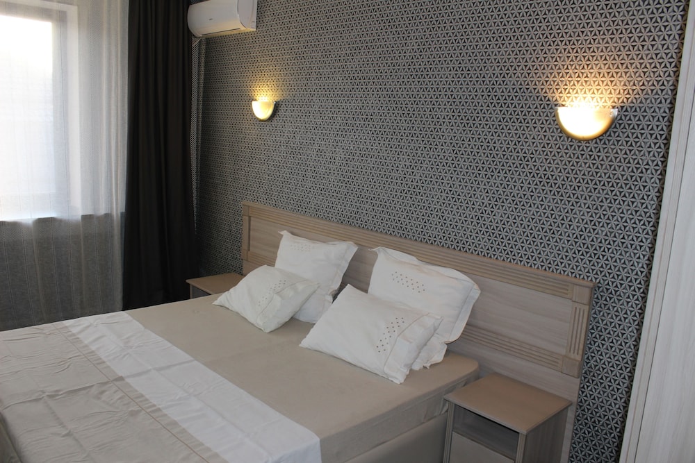 Pyatnica Hotel