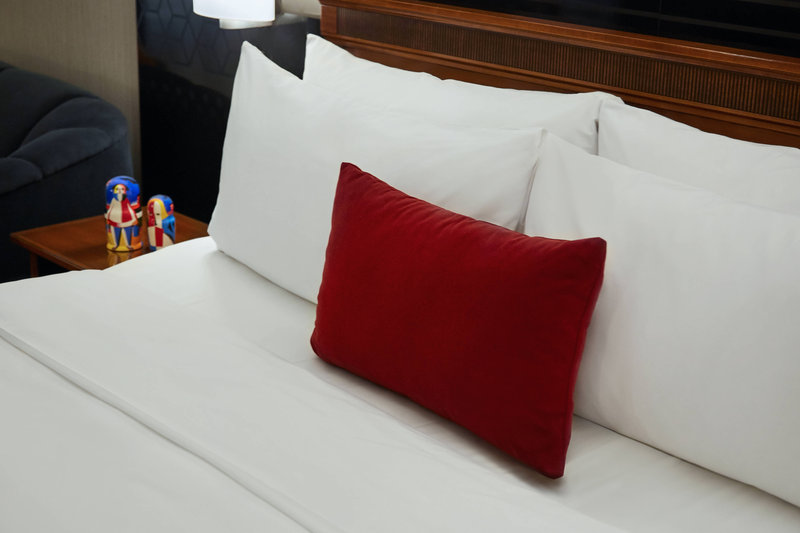 Renartiss Isaakiy St. Petersburg