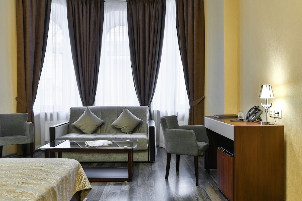 Allegro on Ligovsky Prospect