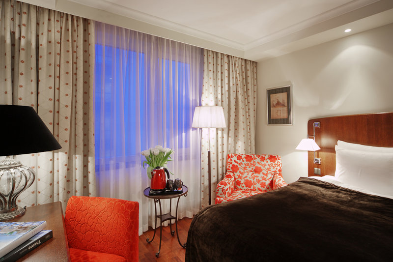 Cosmos Saint-Petersburg Olympia Garden Hotel