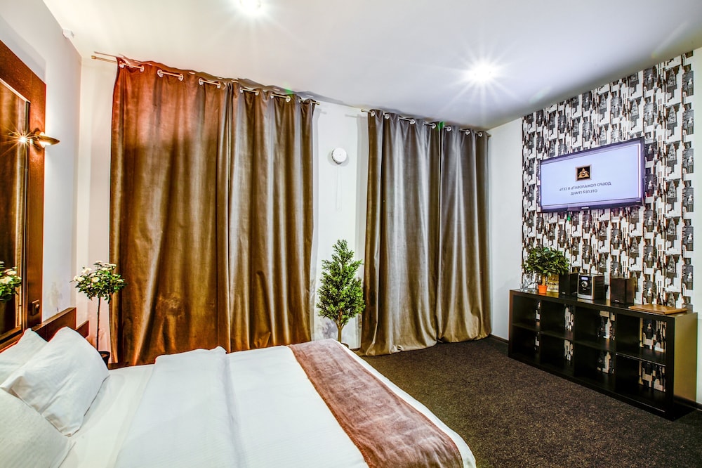 Grand Hotel Petrogradskiy