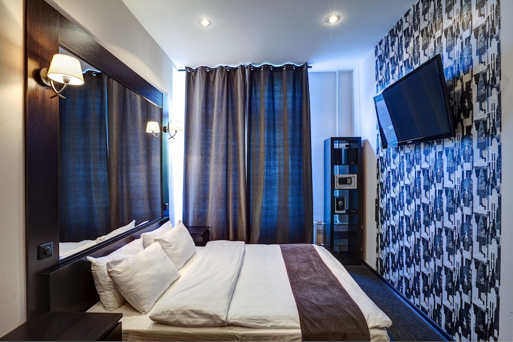 Grand Hotel Petrogradskiy