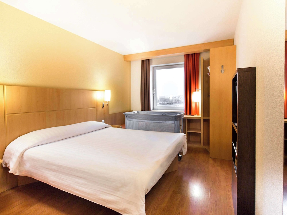 ibis Saint Petersburg Centre