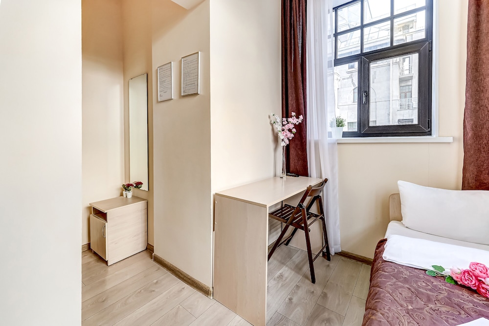 Democrat on Nekrasova 58