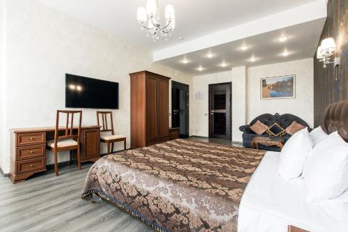 Hotel Corona