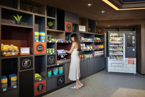 Travelodge Harbourfront