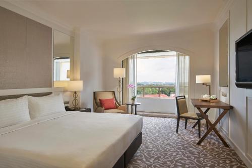 Orchard Rendezvous Hotel