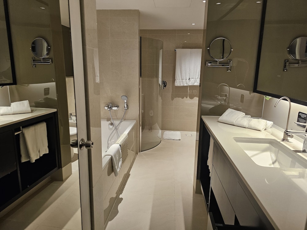 Concorde Hotel Singapore