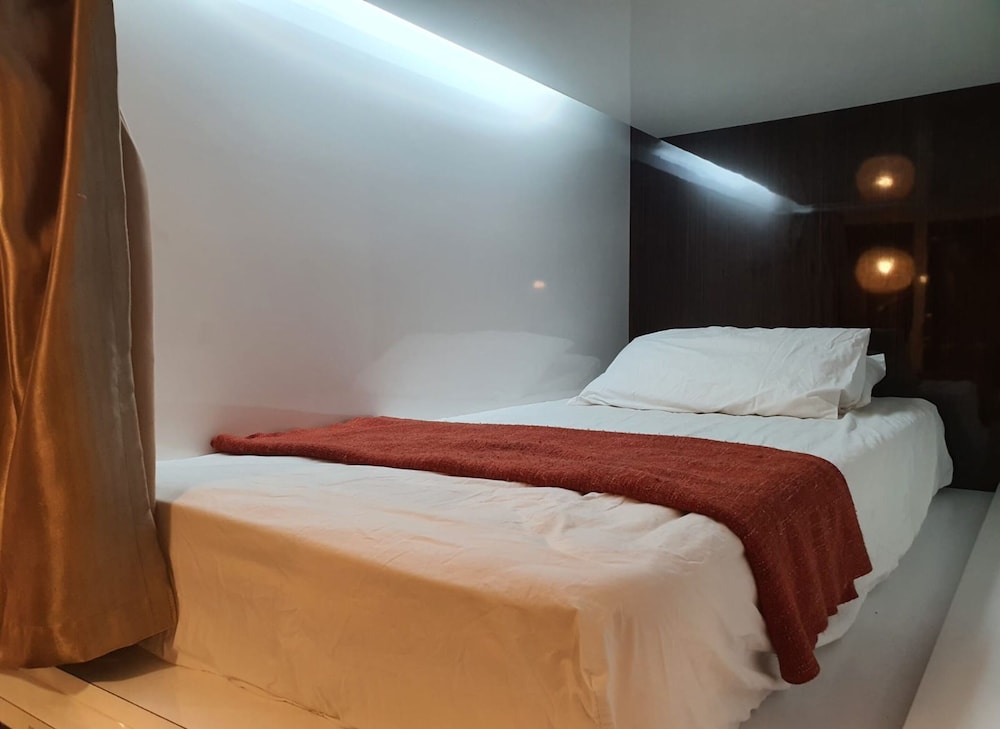 Vintage Inn Boutique Hostel