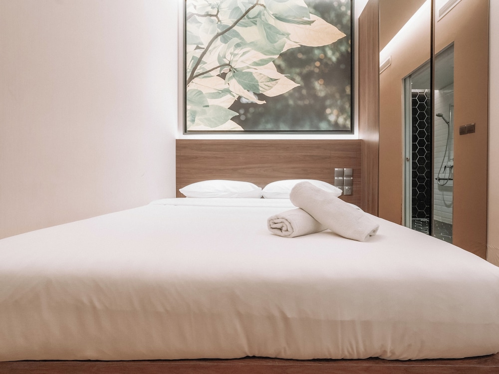 Lion Peak Hotel Raffles