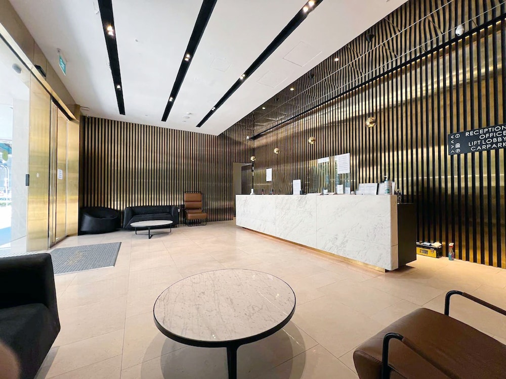 Lion Peak Hotel Raffles