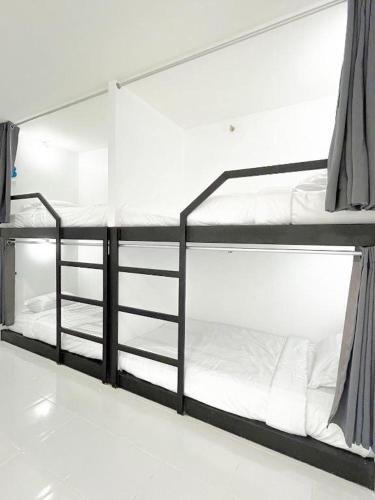 Krabi Grand Place Hotel