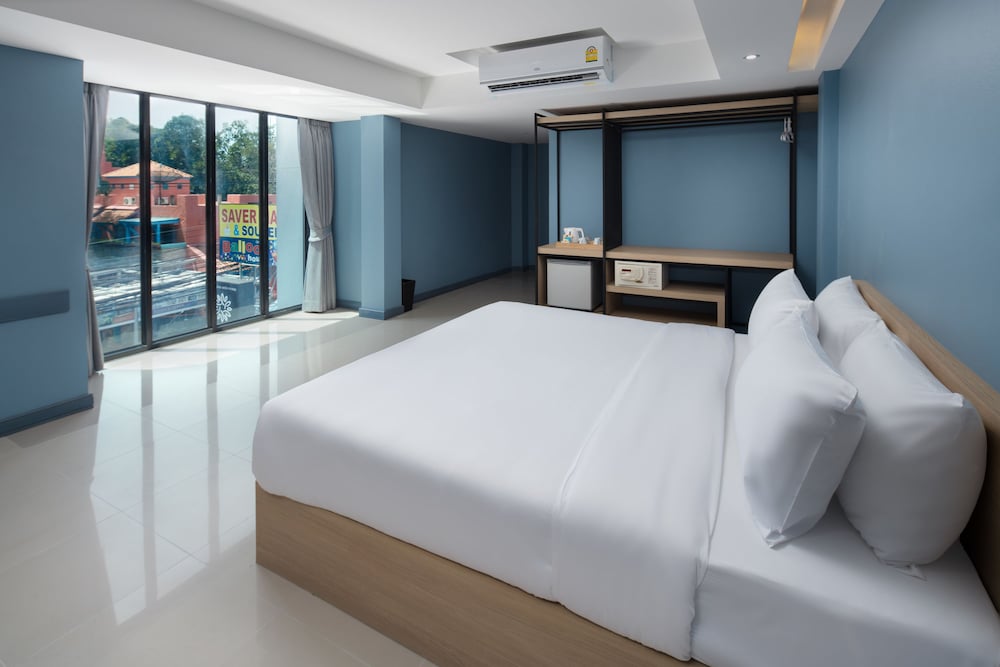 Floral Hotel Lakeview Koh Samui