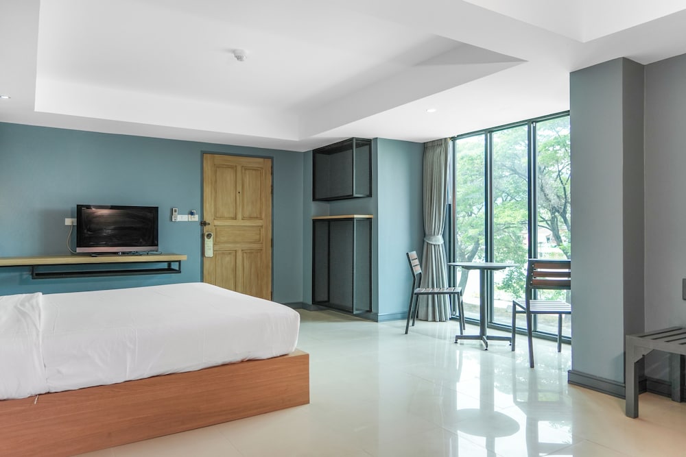 Floral Hotel Lakeview Koh Samui