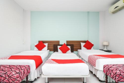 Super OYO 117 King One Suvarnabhumi