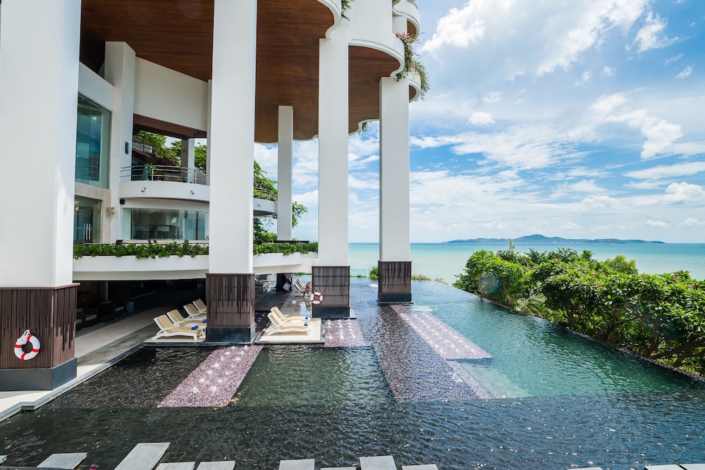 Royal Cliff Grand Hotel