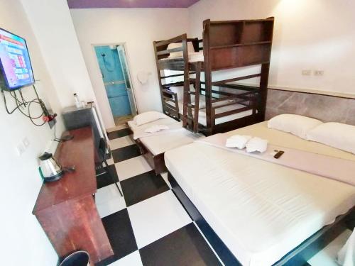 Baan Kaew Ruen Khwan