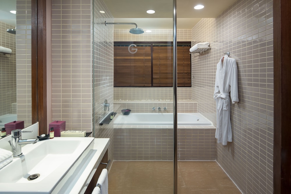 Pullman Pattaya Hotel G