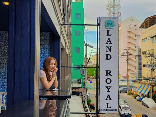 Land Royal Residence Pattaya