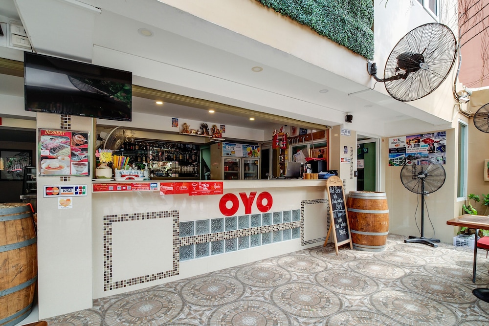 OYO 1027 Patumnak Beach Guesthouse
