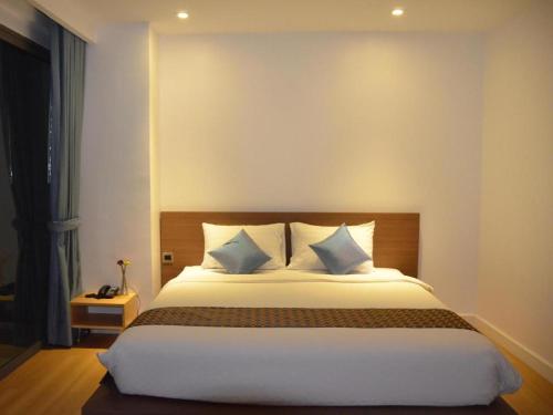 The Scenery City Hotel