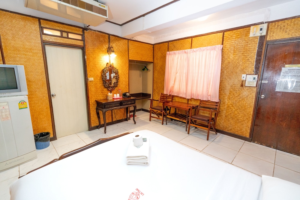 Lai-Thai Guest House