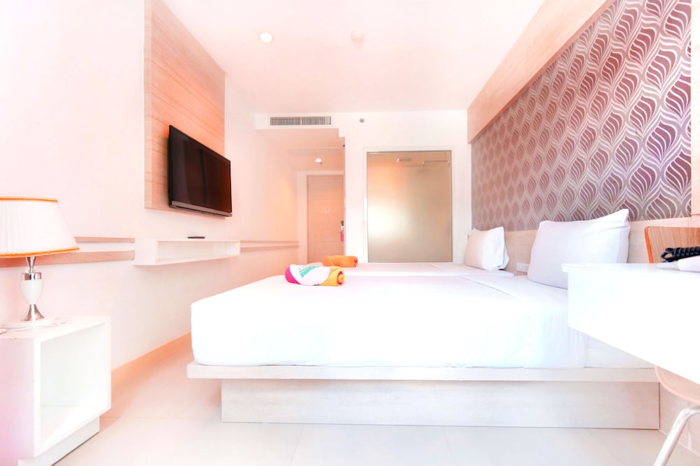 Mirage Express Patong Hotel