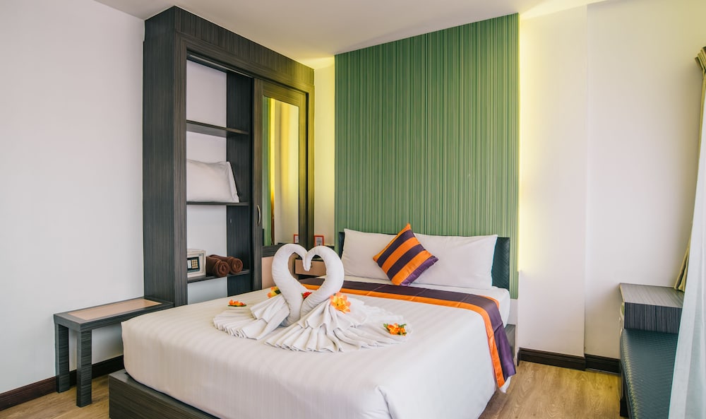 Studio Patong by iCheck inn