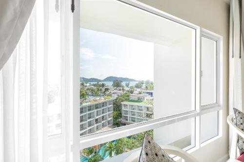 Andaman Embrace Patong