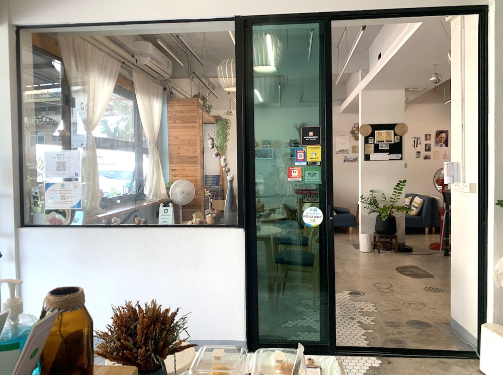 Sleep Sheep Phuket Hostel