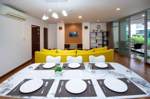 iCheck Inn Residence Patong